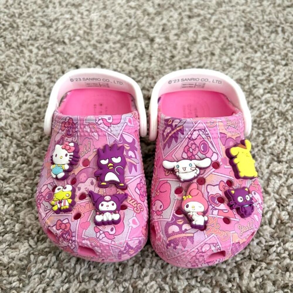 Size 6 / Toddler Girl Hello Kitty Crocs